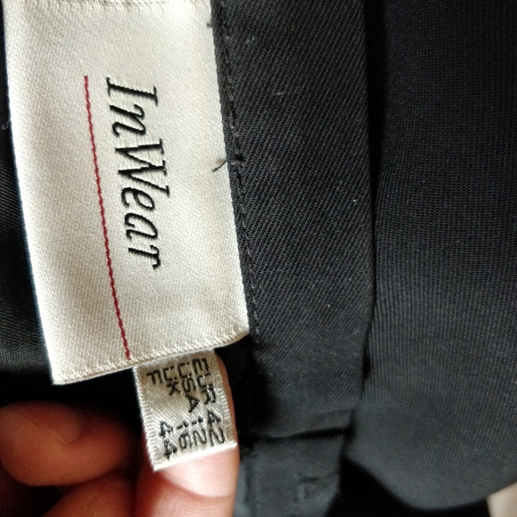 In-Wear Skirt, Size 12 - Picture 5 of 5